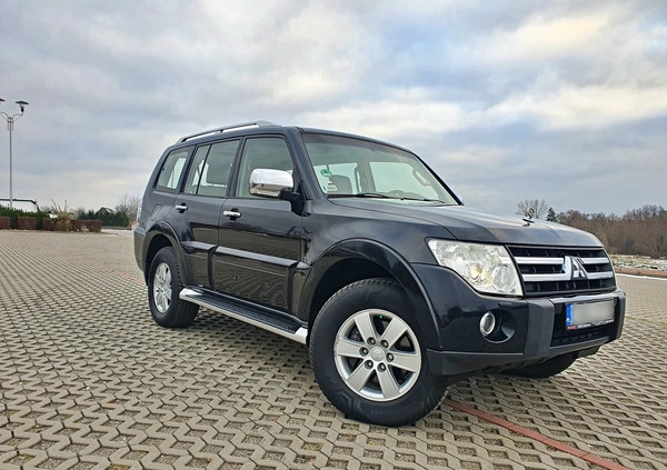 Mitsubishi Pajero cena 55900 przebieg: 189000, rok produkcji 2008 z Daleszyce małe 106